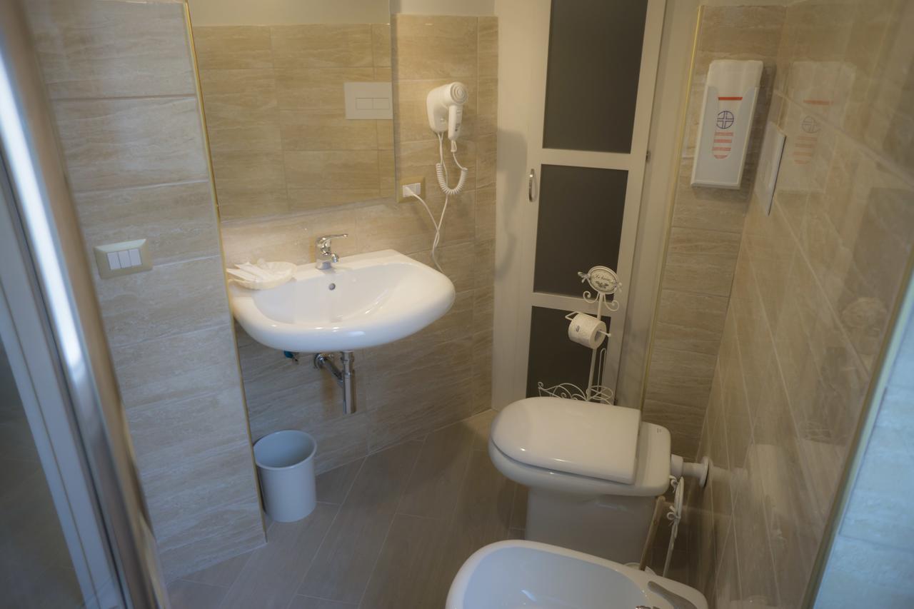 סלרנו B&B Donna Ada מראה חיצוני תמונה